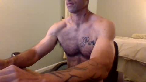 Snapshot of bam14680 chatting on April 20, 2026, 12:35 am bam14680 online show from April 20, 2026, 12:35 am