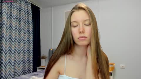 Kira online show from January 21, 2025, 2:54 am