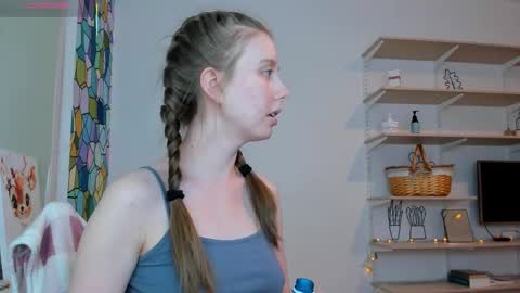 Kira online show from October 13, 2025, 12:10 am