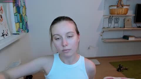 Kira online show from October 14, 2025, 11:16 pm