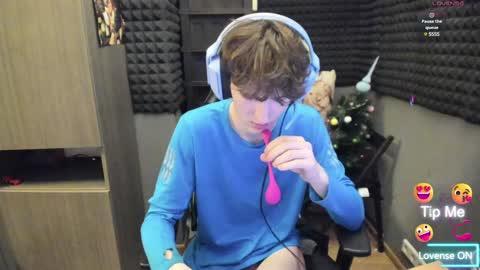 Gaz online show from January 5, 2025, 7:49 pm