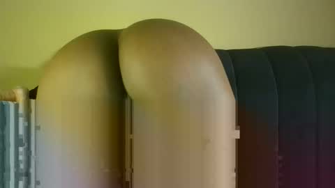 Snapshot of bambi_blush chatting on November 24, 2025, 5:45 pm bambi online show from November 24, 2025, 5:45 pm