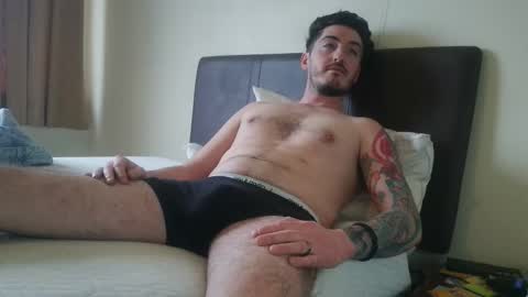 Snapshot of bambilegsorbust chatting on November 14, 2025, 1:32 pm G online show from November 14, 2025, 1:32 pm