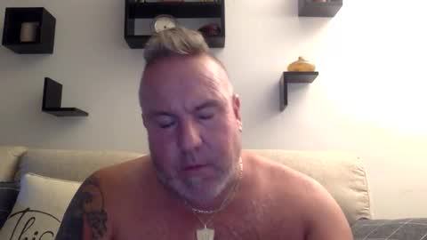 banana5289 online show from October 22, 2025, 7:24 pm