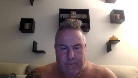 banana5289 online show from November 7, 2025, 7:47 pm