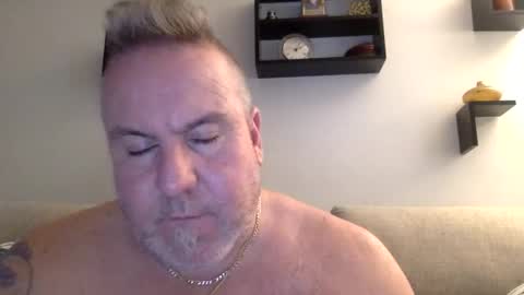 banana5289 online show from March 27, 2026, 7:13 pm