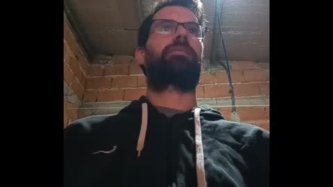 Ezequiel online show from December 2, 2025, 1:33 am