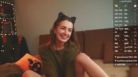 Ellen and  online show from December 1, 2025, 8:03 pm