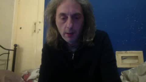 Snapshot of bangintoleather chatting on February 20, 2025, 3:12 am bangintoleather online show from February 20, 2025, 3:12 am