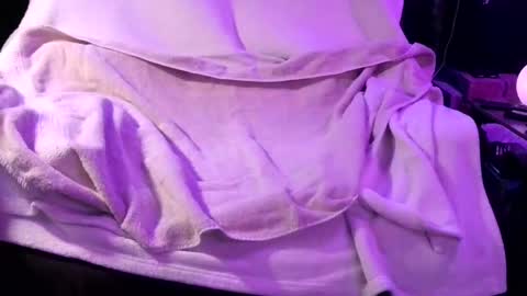 Snapshot of banjoey48 chatting on September 29, 2025, 2:49 am BANJOEY online show from September 29, 2025, 2:49 am