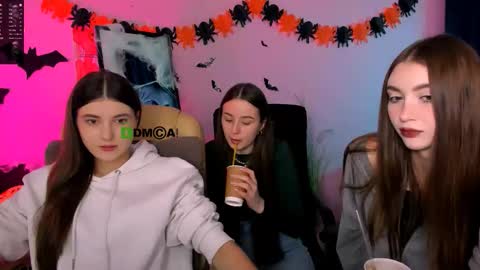 barbara_crazy online show from October 25, 2025, 8:55 am