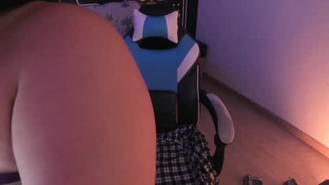 Snapshot of barbara_honey chatting on January 17, 2025, 12:42 pm Barbara online show from January 17, 2025, 12:42 pm