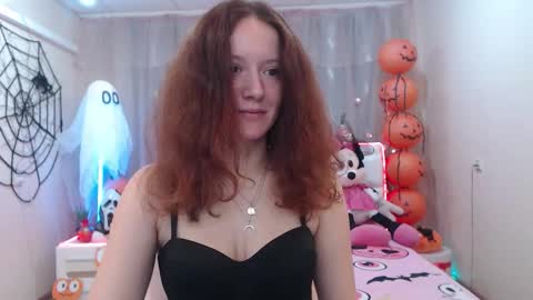 barbarastily online show from October 19, 2025, 7:42 am