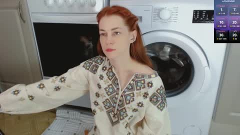 Amina online show from October 17, 2025, 6:21 pm