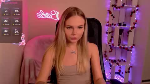 Lilli 3 online show from December 20, 2025, 4:41 am