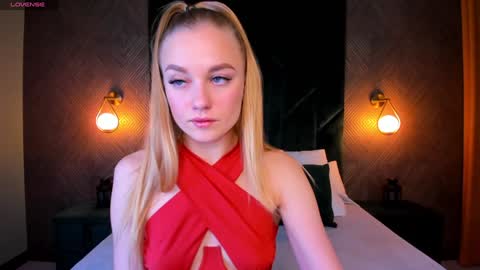 Snapshot of barbie_lis chatting on February 7, 2025, 12:20 am LisGTM2 Mon-Thu Sat 0100am-0700am online show from February 7, 2025, 12:20 am