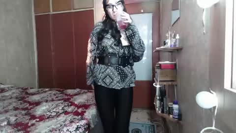 Snapshot of barbie_rococo chatting on February 19, 2026, 12:45 pm barbie_rococo online show from February 19, 2026, 12:45 pm