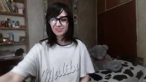 barbie_rococo online show from April 14, 2026, 1:50 pm