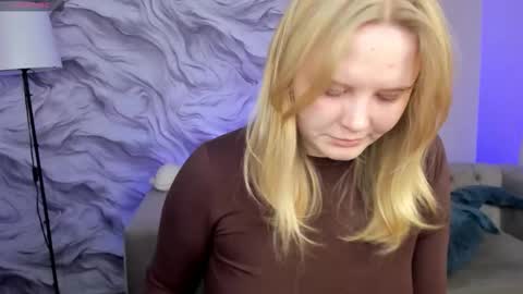 Barbie Staze online show from November 26, 2025, 2:45 am