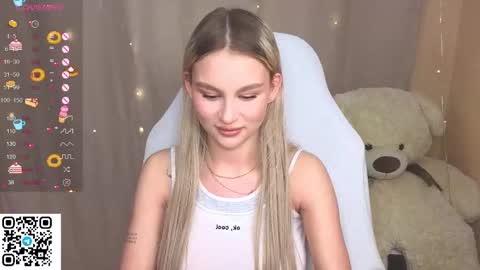 Eva online show from November 7, 2025, 7:36 pm