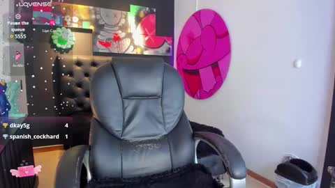 barbiegirl_xx online show from November 6, 2025, 4:30 pm