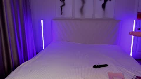 Snapshot of barbielina_ chatting on May 12, 2026, 8:06 pm Emma online show from May 12, 2026, 8:06 pm
