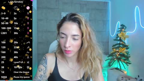 Snapshot of barbiie_scoth chatting on December 8, 2024, 7:47 am Barbie Scot online show from December 8, 2024, 7:47 am