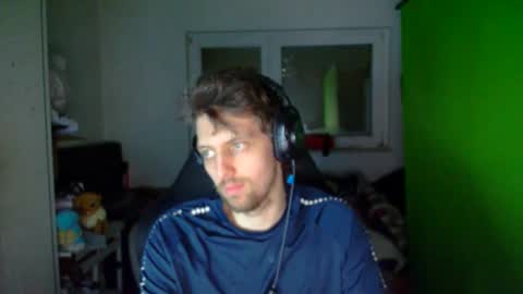 Snapshot of barca200 chatting on February 13, 2025, 9:38 pm barca200 online show from February 13, 2025, 9:38 pm