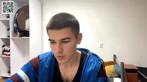 Eric online show from December 3, 2025, 7:34 pm