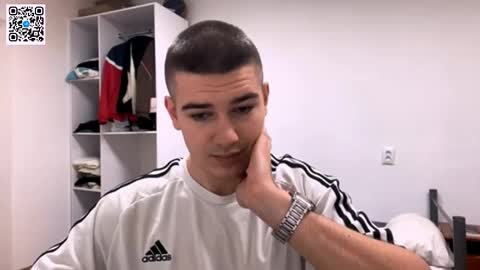 Snapshot of barepulse chatting on February 20, 2026, 8:53 pm Eric online show from February 20, 2026, 8:53 pm