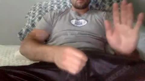 baretwinky online show from July 4, 2026, 6:58 pm