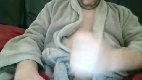 barhanger1 online show from November 21, 2025, 11:42 am