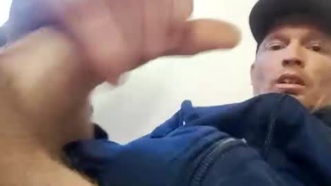 barniemay1 online show from April 8, 2026, 7:03 pm