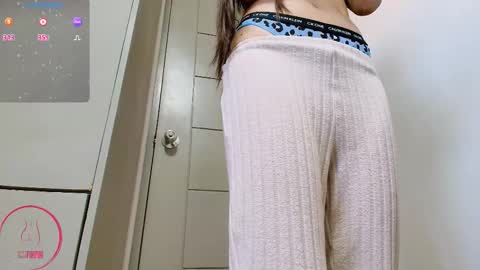 Snapshot of basapukipuki chatting on November 11, 2025, 1:27 am PukiPuki online show from November 11, 2025, 1:27 am