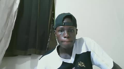 Snapshot of bashwebster chatting on October 4, 2025, 6:28 pm bashwebster online show from October 4, 2025, 6:28 pm