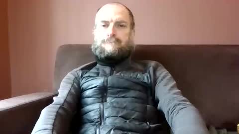 Snapshot of basiccamguy chatting on February 13, 2026, 10:55 am basiccamguy online show from February 13, 2026, 10:55 am