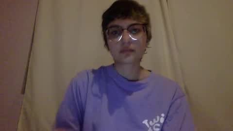 Snapshot of basilbbb chatting on March 4, 2026, 3:56 am basil online show from March 4, 2026, 3:56 am