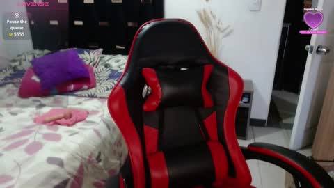 Snapshot of basmahernandez chatting on October 16, 2025, 11:44 am Besma online show from October 16, 2025, 11:44 am