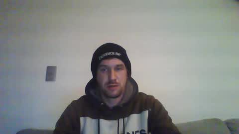 Snapshot of basteleus1 chatting on February 18, 2025, 12:59 am basteleus1 online show from February 18, 2025, 12:59 am