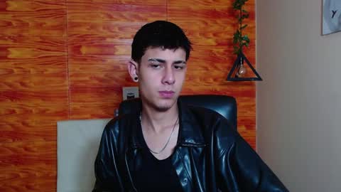 Snapshot of bastiaan_28 chatting on February 2, 2025, 4:05 am Bastian online show from February 2, 2025, 4:05 am