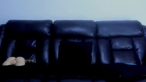 bastian online show from February 9, 2025, 4:46 am