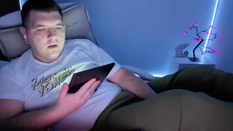 BASY online show from December 19, 2025, 4:30 am