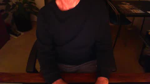 BateBro13 online show from December 15, 2024, 3:20 pm