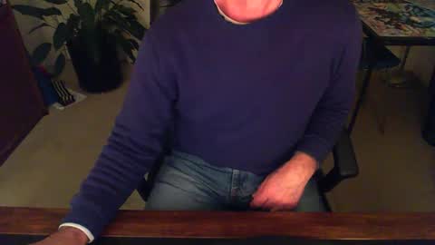 BateBro13 online show from February 5, 2025, 1:44 pm