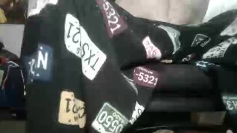 Snapshot of batmannrobin1313 chatting on February 12, 2026, 9:32 pm archangel online show from February 12, 2026, 9:32 pm