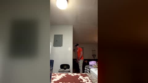 battlewolfxx online show from April 14, 2026, 10:10 am