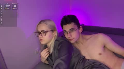 Snapshot of bawdycouple chatting on January 16, 2026, 1:59 pm Max and Bella online show from January 16, 2026, 1:59 pm