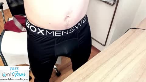 Snapshot of bb_stud chatting on October 1, 2025, 8:37 pm bb_stud online show from October 1, 2025, 8:37 pm