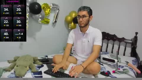 alex independent model   ig bbalexmoon online show from December 16, 2024, 3:00 pm