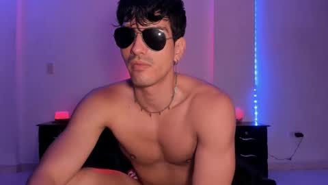 Snapshot of bbbeachboy chatting on January 14, 2025, 1:15 am Valentino online show from January 14, 2025, 1:15 am